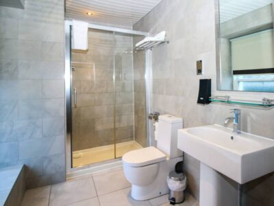 Ensuite Bathrooms